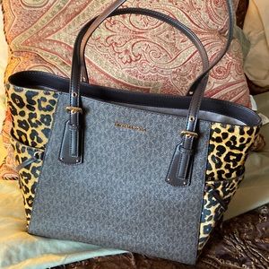Large Leopard/Logo Shoulder Bag